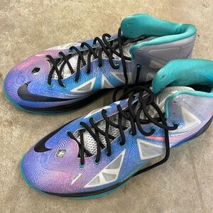 Lebron 10  Pure Platinum Size 14